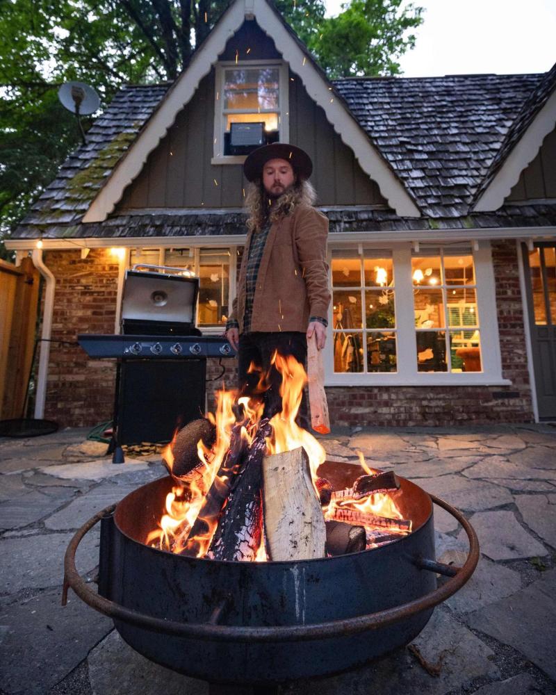Stilly River Haus - Hot tub - Firepit - Fireplace